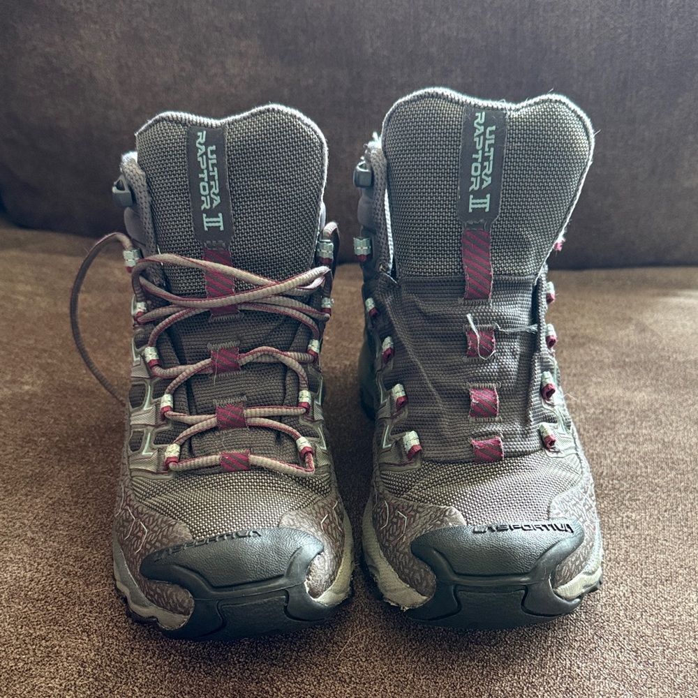 La Sportiva Women's GORETEX Ultra Raptor II Hiking Boots
